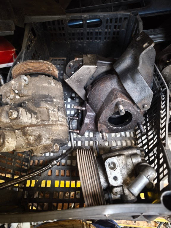 Pompa servodirectie range rover 2.7 v6 tdv6