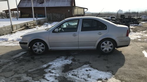 Pompa servodirectie Volkswagen Bora 2000 limuzina 2000 benzina turbo