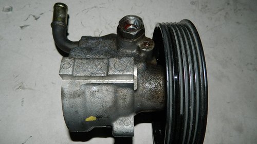 Pompa servodirectie Volvo V40 / S40 din 2000