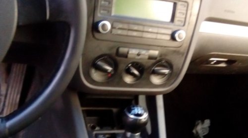 Pompa servodirectie VW Golf 5 2005 hatchback 