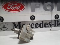 Pompa servofrana Ford Focus 2 1.6 Tdci 109 CP