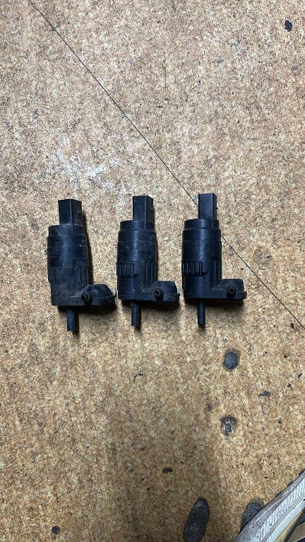 Pompa spalator parbriz VW Audi Seat Skoda 1K6955651 1B/L5