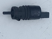 Pompa spalator parbriz VW Passat B7 berlina 2014 cod 1K5955651
