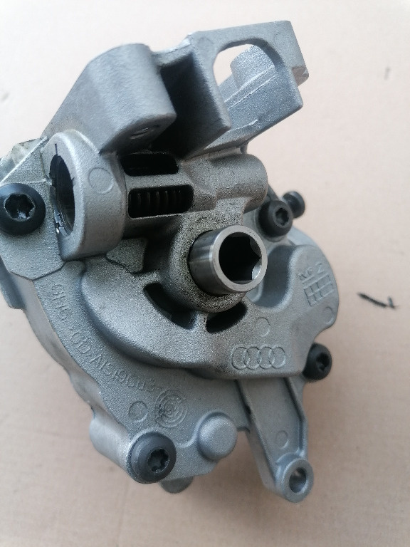 POMPA ULEI AUDI A4 A6 A7 A8 Q5 Q7 3.0 V6 2011 2012 2013 2014 2015 2016 2017 EURO 5 EURO 6