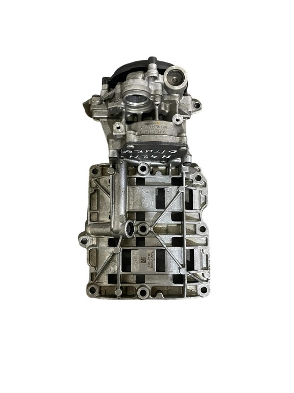 Pompa ulei , BMW F20,F30,F10,F11,X1 E84, X5 F15, COD 8511459