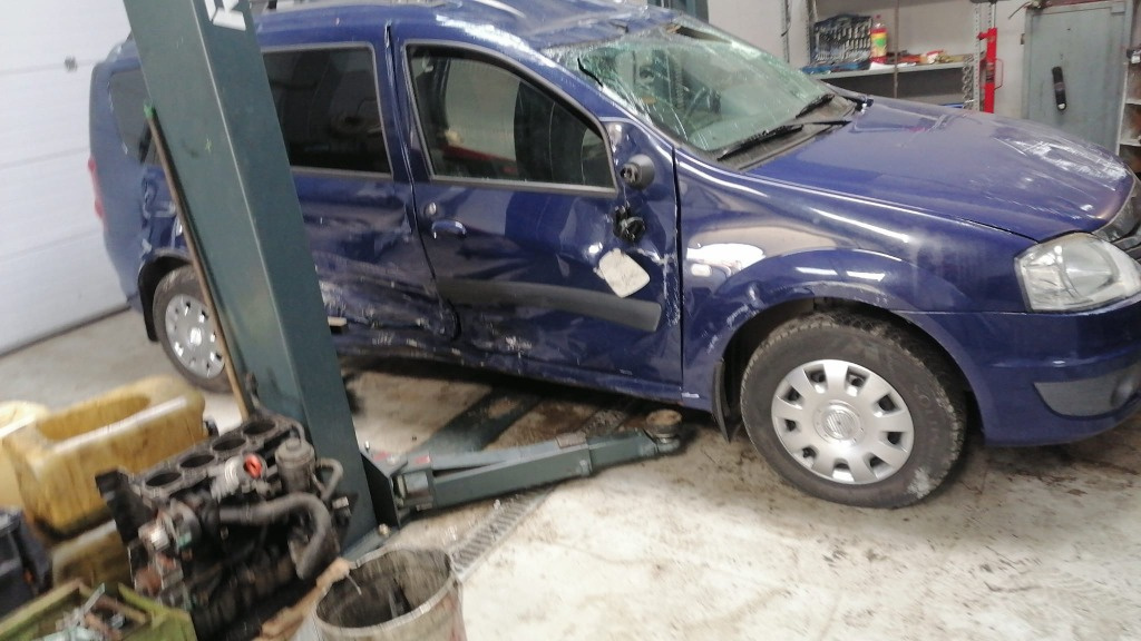 Pompa ulei Dacia Logan MCV 2012 BREAK 1.
