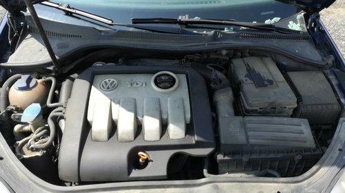 Pompa ulei Volkswagen Golf 5 2004 Hatchback 1.9 tdi