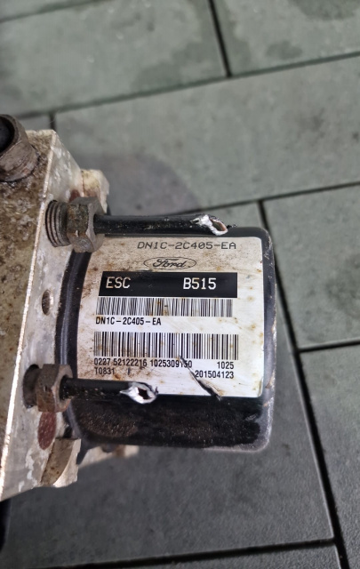 Pompa/ Unitate ABS Cod: DN1C-2C219-EA / 