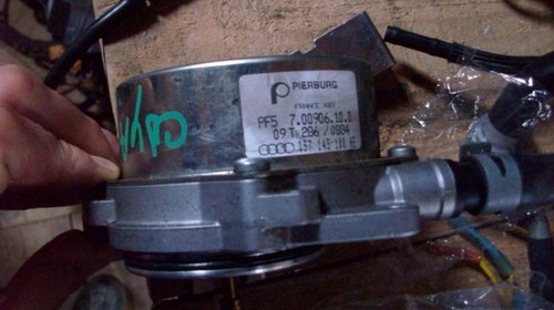 Pompa vacuum Audi A6 3.0 tdi cod 057145100AE 