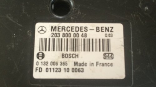 Pompa vacuum inchidere centralizata Mercedes C-classe 203 E-classe w211 CLK w209 CL w215 2038000048 0132006365