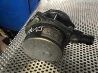 Pompa vacuum renault scenic 2 1.5 8200113585