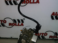 Pompa vacuum Renault Trafic 1.9 an 2007.