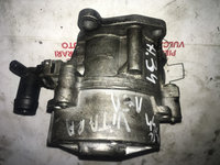 Pompa vacuum Suzuki Grand Vitara din 2006, motor 1.9 Diesel