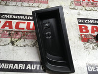 Port USB/AUX BMW F20 cod: 9207358