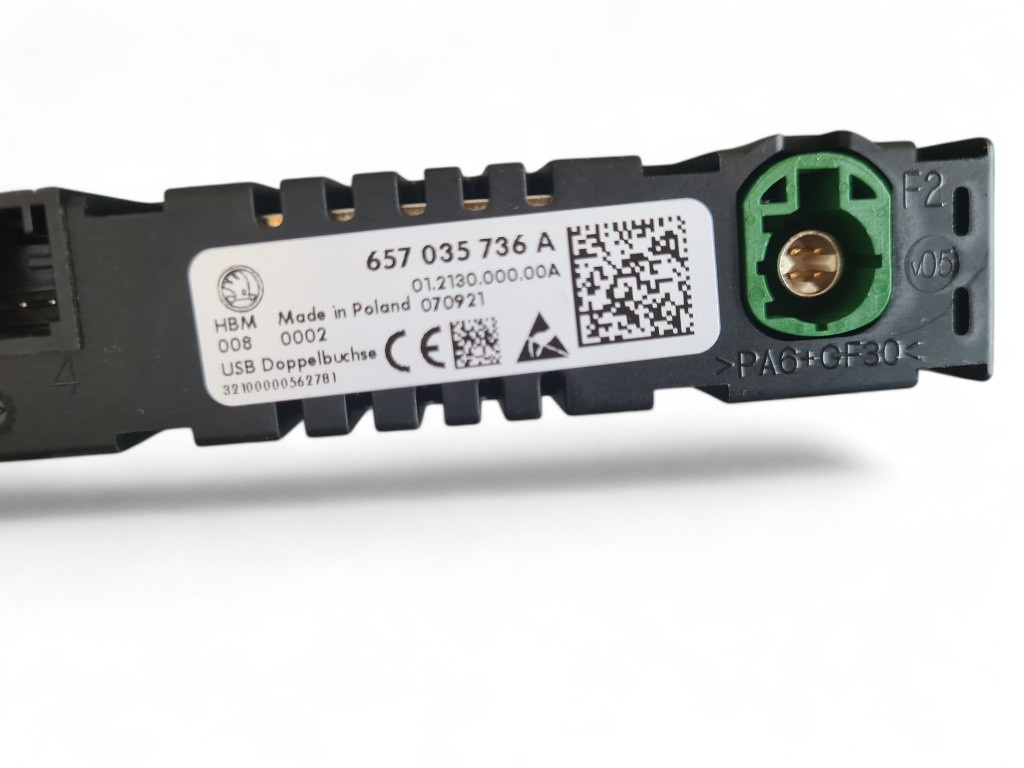 Port USB tip C cotiera Skoda Octavia 4 c