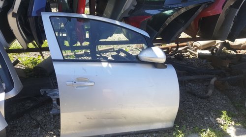 Portiera fata dreapta Opel Corsa C model 4 po