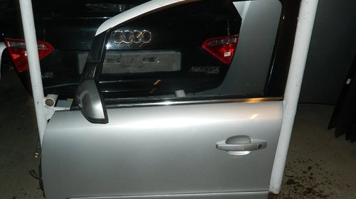 Portiera fata stanga Opel Zafira , 2005-2008-2011