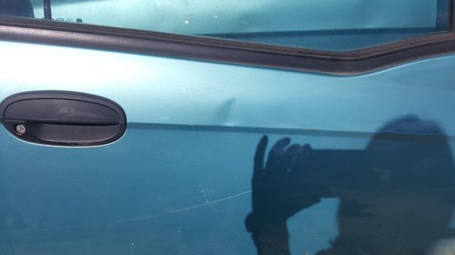 Portiera usa fata dreapta Chevrolet Matiz 2005 cu geam maner macara broasca