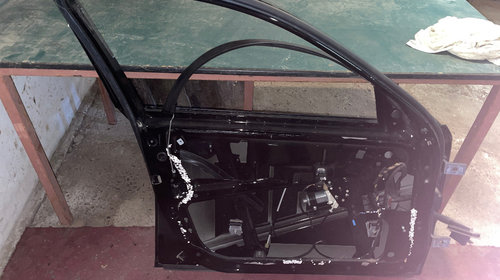 Portiera / usa stanga fata dezechipata BMW Seria 5 E60 LCI 2009
