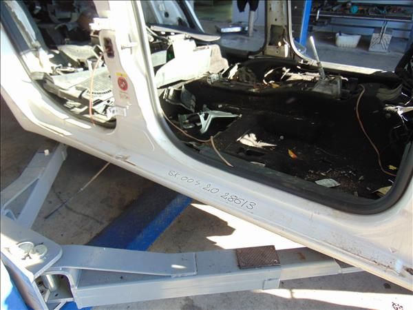 Prag Dreapta SKODA OCTAVIA (1Z3) 1.6 TDI CAYC
