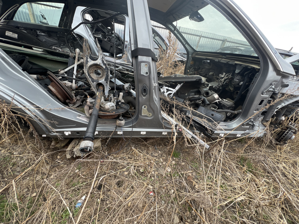 Prag dreapta tabla Mercedes E Class W212