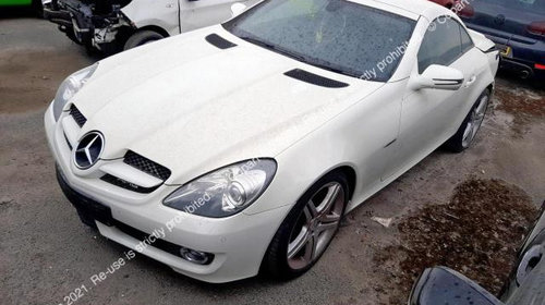 Prag stanga Mercedes-Benz SLK-Class R171 [fac