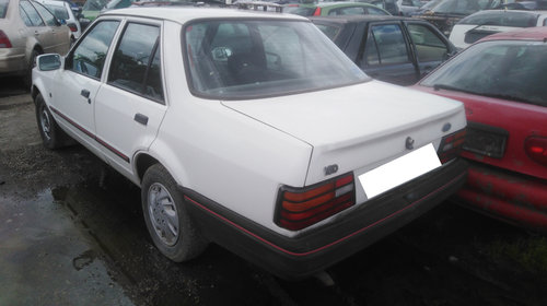 Praguri Ford Escort 1989 Sedan 1.8D