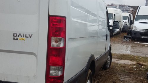 Praguri Iveco Daily IV 2007 autoutilitara 2.3