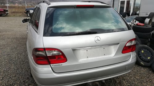 Praguri Mercedes E-Class W211 2003 E220 2.2 CDI