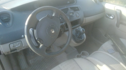 Praguri Renault Scenic 2 2003 Monovolum 1.5 DCI