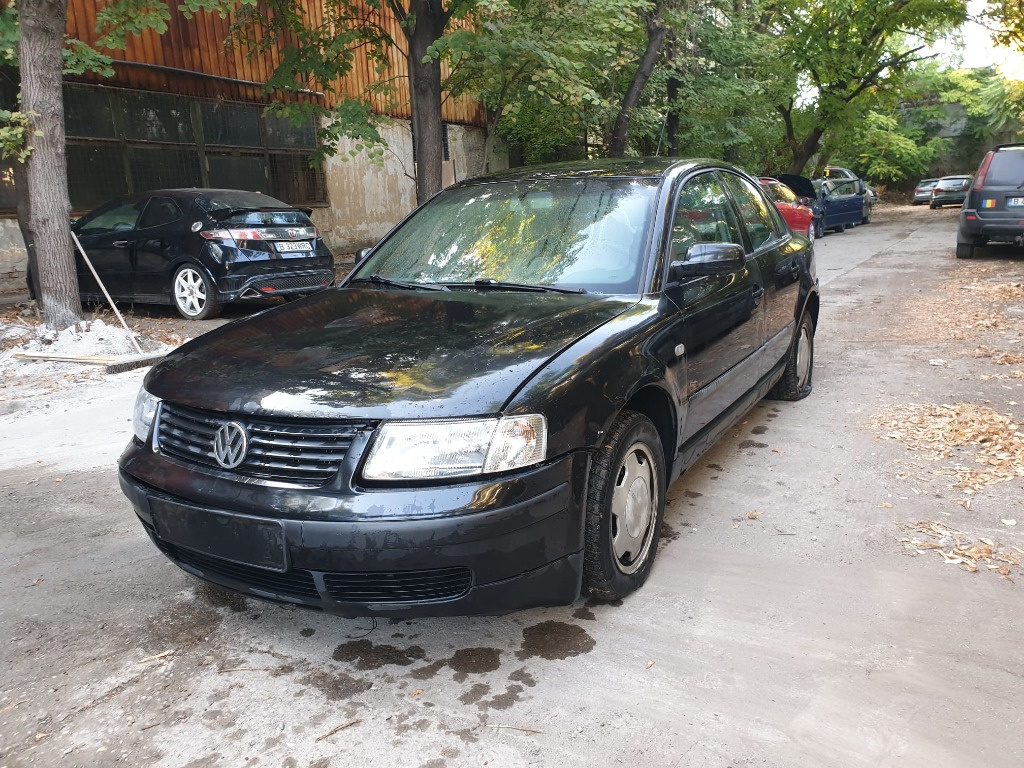 Praguri Volkswagen Passat B5 2004 Berlina 1.9 TDI - imagine 4