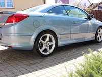 Prelungire fusta lip buza spoiler tuning sport bara spate Opel Astra H TwinTop 2004-2010 v2