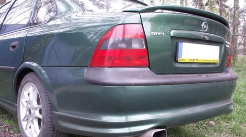 Prelungire fusta spoiler bara spate Opel Vectra B sedan Hb - 2000