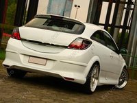 Prelungire tuning sport bara spate Opel Astra H GTC Opc Line 2004-2010 v1