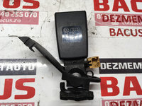 Pretensionare centuri spate Audi A6 C7 cod: 4g0857740b