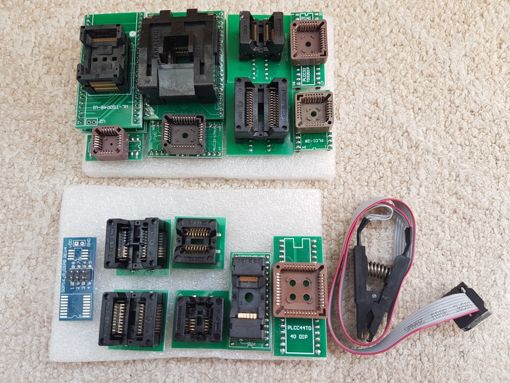 Programator universal TNM5000 USB Atmel 