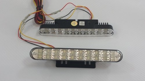 Proiectoare LED DRL 116b cu functie de semnalizare