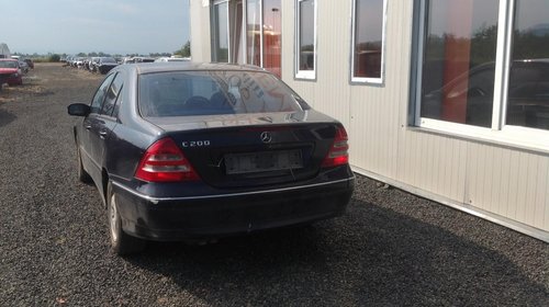 Proiectoare Mercedes C-CLASS W203 2002 C200 Avantgarde 2.0 Kompressor