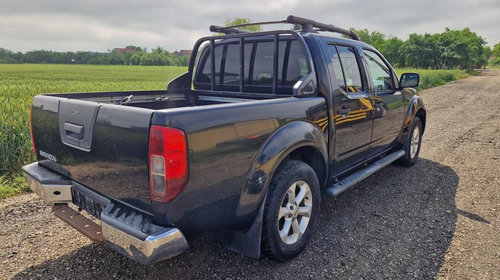 Proiectoare Nissan Navara 2011 pick up 2.5