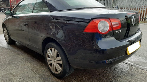 Proiectoare Volkswagen Eos 2007 Cabrio 1.6 FSi