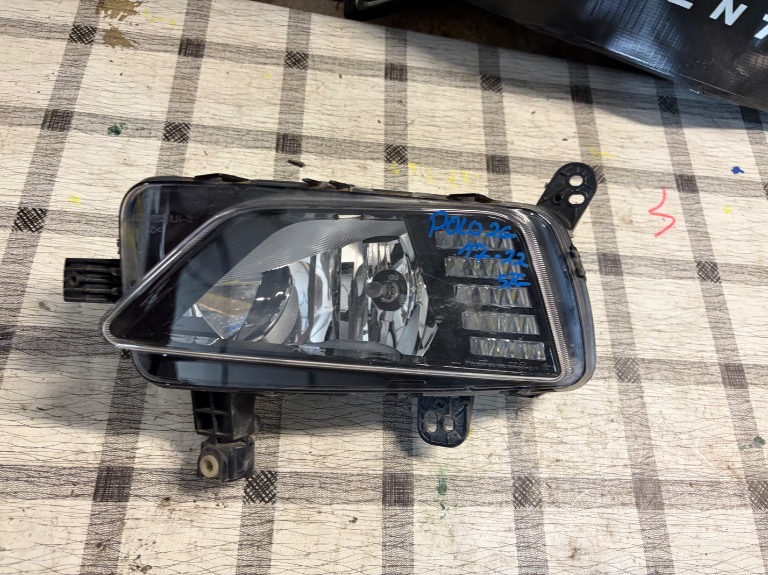 Proiector dreapta LED Volkswagen Polo 2G 2017/2018/2019/2020/2021