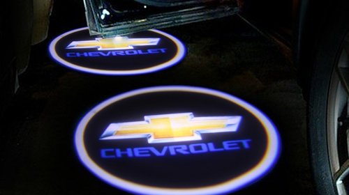 Proiector laser cu logo/marca Chevrolet pentru iluminat sub usa