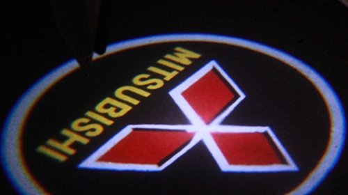 Proiector laser cu logo/marca Mitsubishi pentru iluminat sub portiera