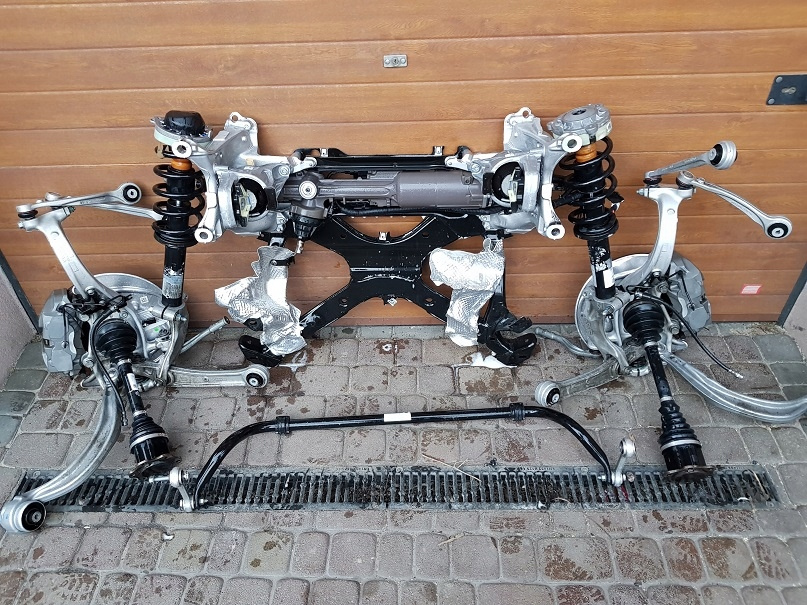 PUNTE FATA CADRU MOTOR AUDI A6 A7 4K NOU 4K1 Cod 4KI 399 347