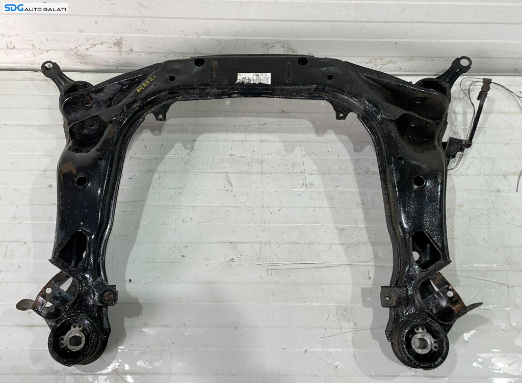 Punte Fata Jug Calandru Cadru Motor Audi A4 B7 2.0