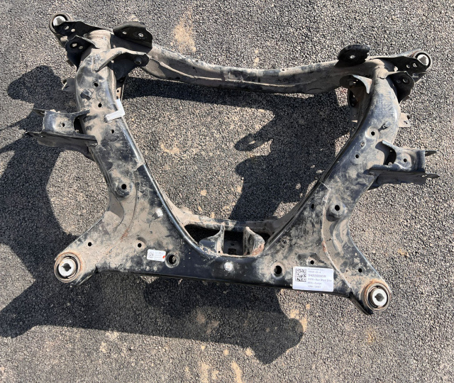 Punte spate Tesla Model 3 noi si sh de vanzare - TU alegi prețul!
