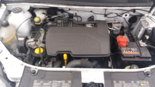 Punte spate Dacia Sandero 2014 hatchback 1,2 16 v