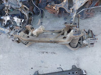 PUNTE SPATE FORD FOCUS III 2012