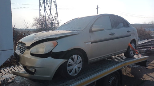 Punte spate Hyundai Accent 2007 limuzina 1400