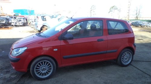 Punte spate Hyundai Getz 2006: motor 1086 cc,